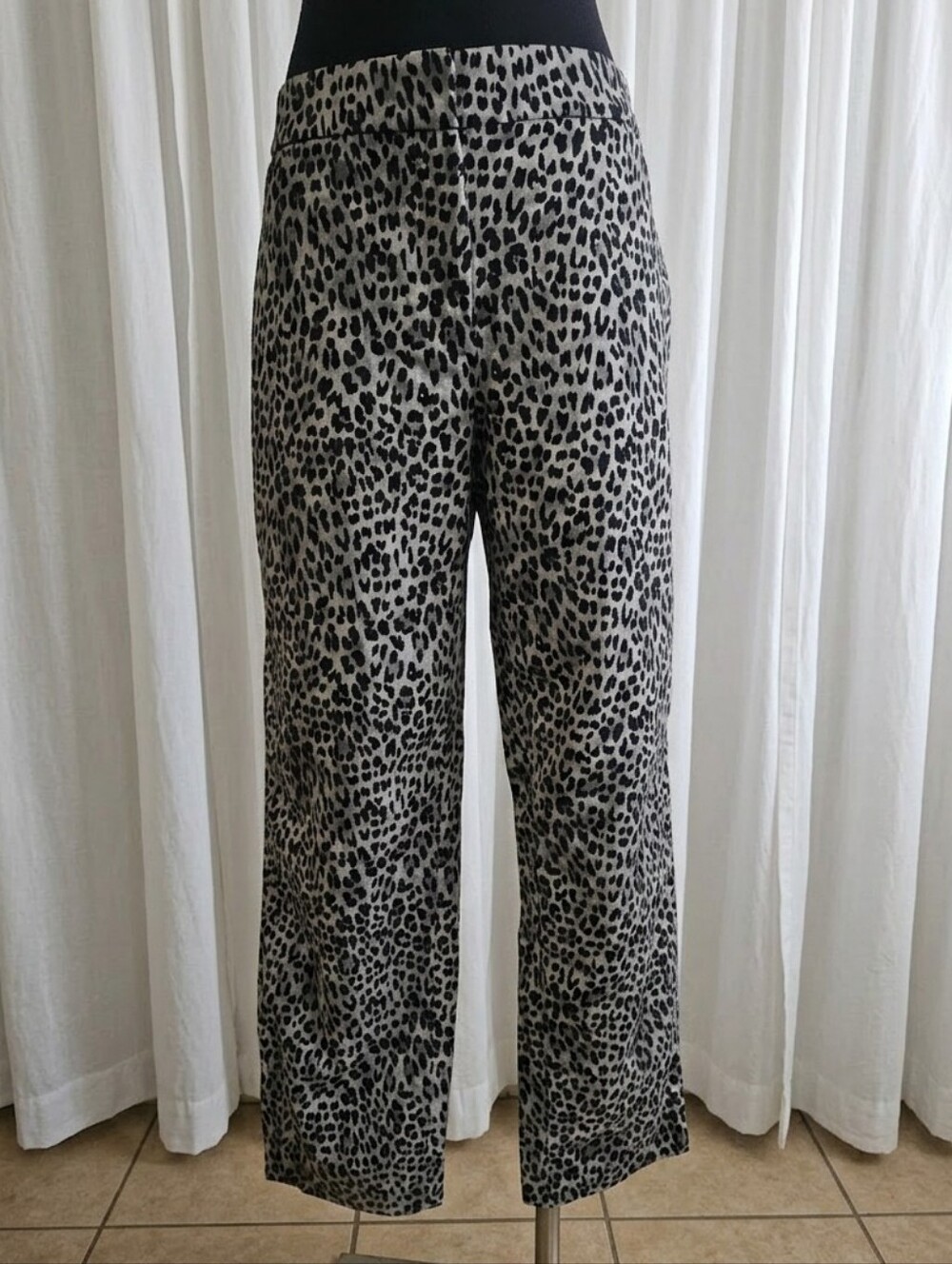 WHBM Slim Ankle Leopard Print Pants.